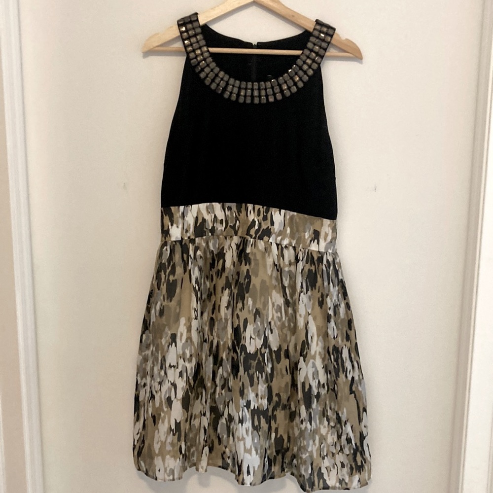 Ellen Tracy Sleeveless Cocktail Dress. Size 10